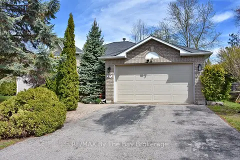17 Acorn Crescent