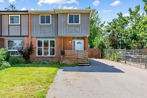 59 Chaucer Crescent