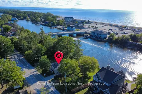 32 River Road E