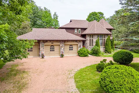 44 Kelley Crescent