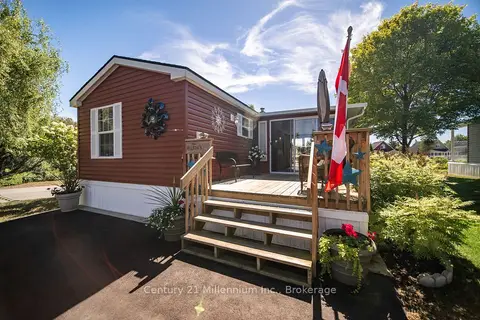 19 White Pines Trail