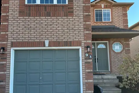 93 Courtney Crescent Unit 1