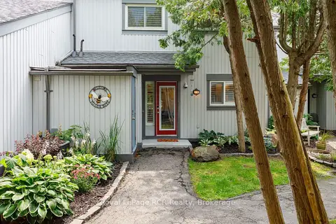 12 DAWSON Drive 406