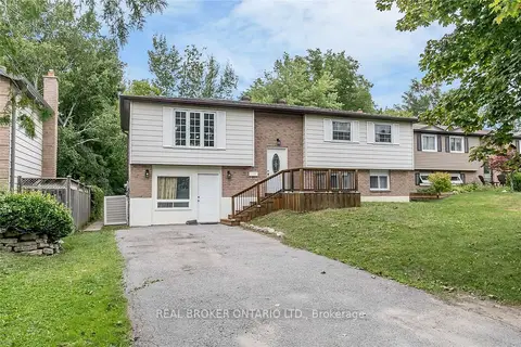 18 Chippawa Court Upper