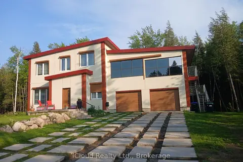 2216 Champlain Road