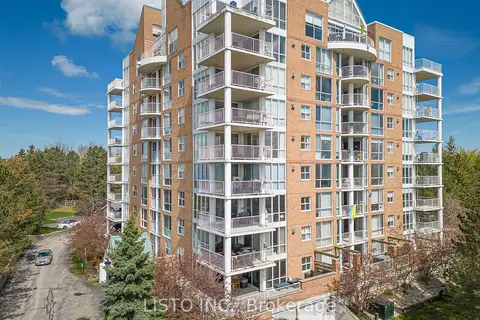 24 Ramblings Way 905