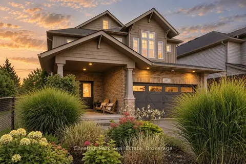 35 Kayla Crescent