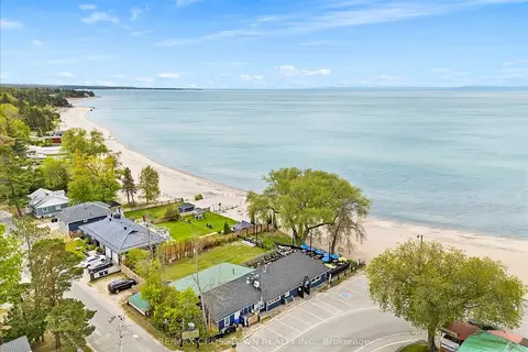 369 Balm Beach Road W