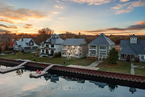 7 Dock Lane