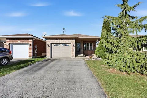 8 Lucas Avenue