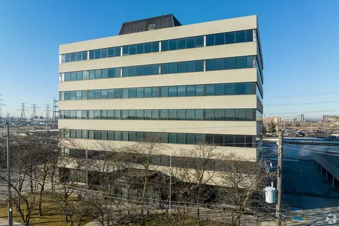10 Kelfield Street