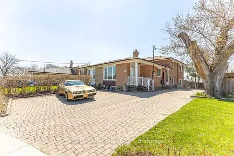 16 Gambello Crescent