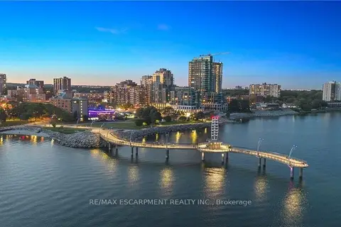 2060 Lakeshore Road 406