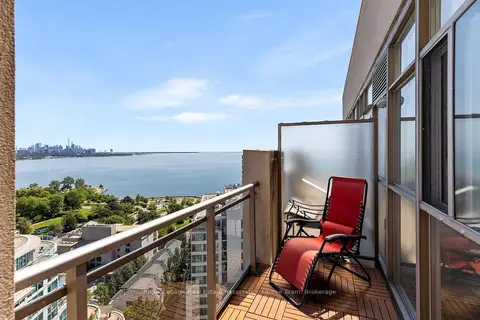 3 Marine Parade Drive 2101