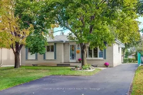 13 Brookdale Crescent