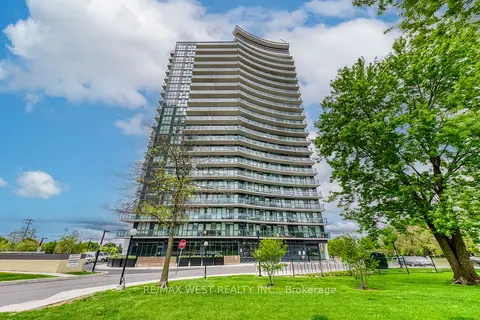 1461 Lawrence Avenue W 1104