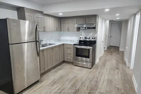 1125 Leger Way 34