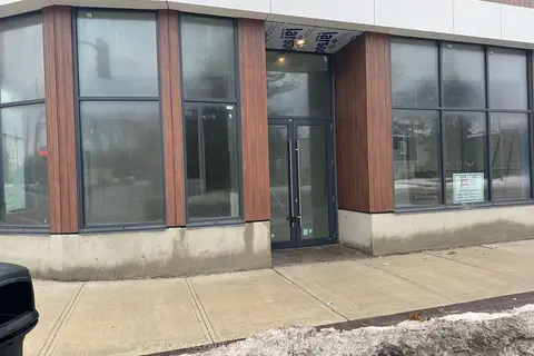 123 Maurice Drive 7 Level 1
