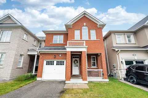 903 Penson Crescent