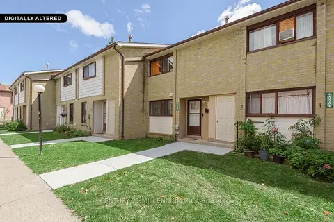336 Fleetwood Crescent