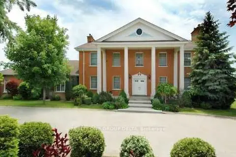 6 Bowman (Upper Level) Avenue