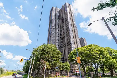 2045 Lake Shore Boulevard W 1610