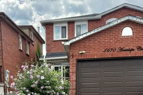 4670 Antelope Crescent Bsmt