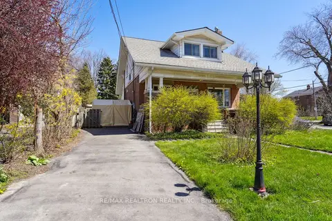 2585 Lake Shore Boulevard W Second Floor