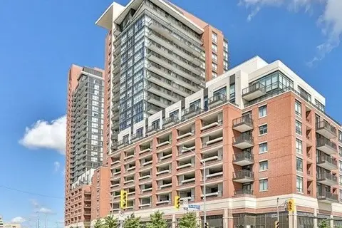 800 Lawrence Avenue W