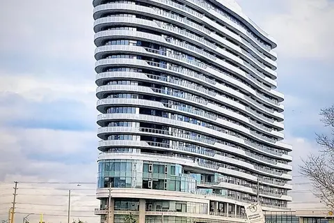 2520 Eglinton Avenue W 1211