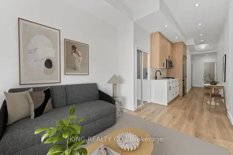 2219 Dundas Street W 201