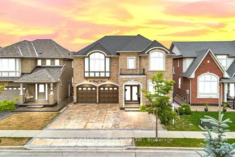 16 Powell Drive E