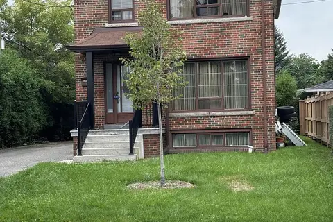 200 Locksley Avenue