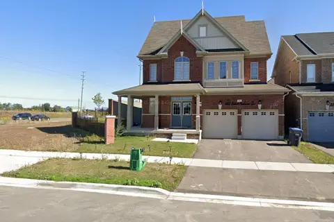 383 Robert Parkinson Drive ( Upper )