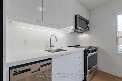 28A Third Street 3