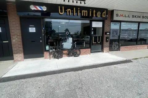 3810 Bloor Street W Bed #1