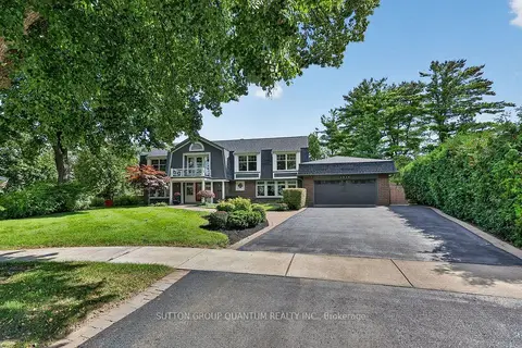 1526 Green Glade