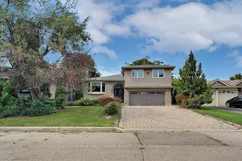 24 Golf View Drive