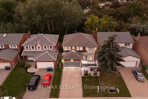 4242 Petersburg Crescent