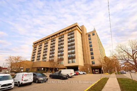 2737 Keele Street 205