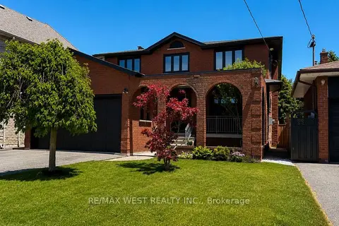 65 Foch Avenue