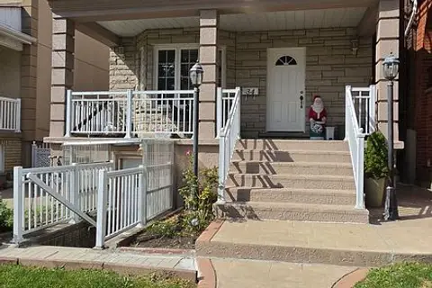 34 Peterborough Avenue Bsmt