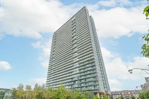 105 The Queensway Avenue 1414