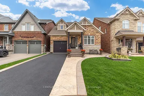66 McEchearn Crescent