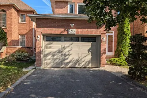 51 Hood Crescent