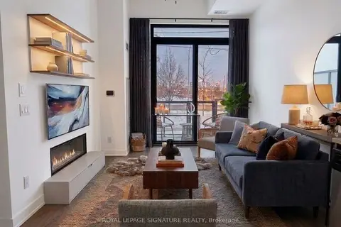 3200 Dakota Common 104B