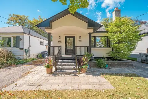 24 Acorn Avenue