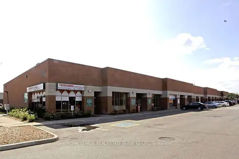3176 Ridgeway Drive 53-54