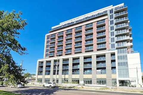 2825 Jane Street 1112