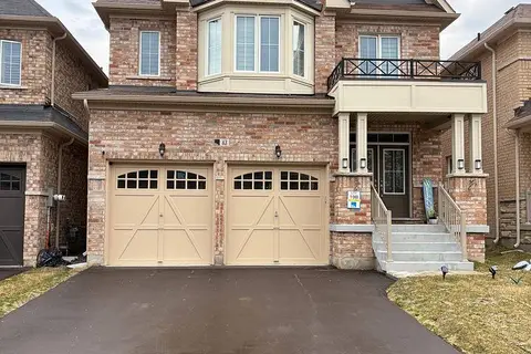 63 Royal Fern Crescent